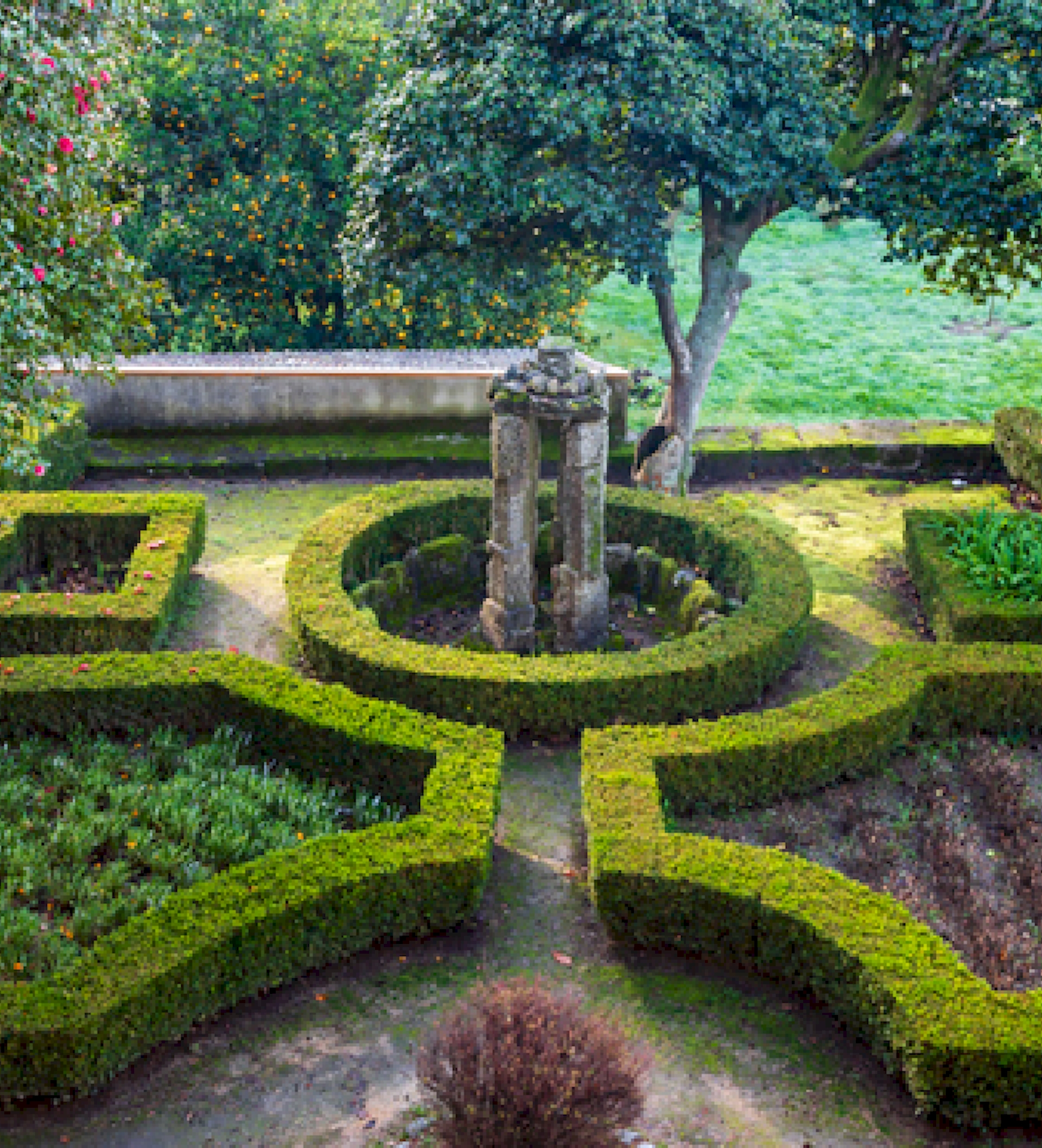 Jardins Históricos do Minho na Época das Camélias