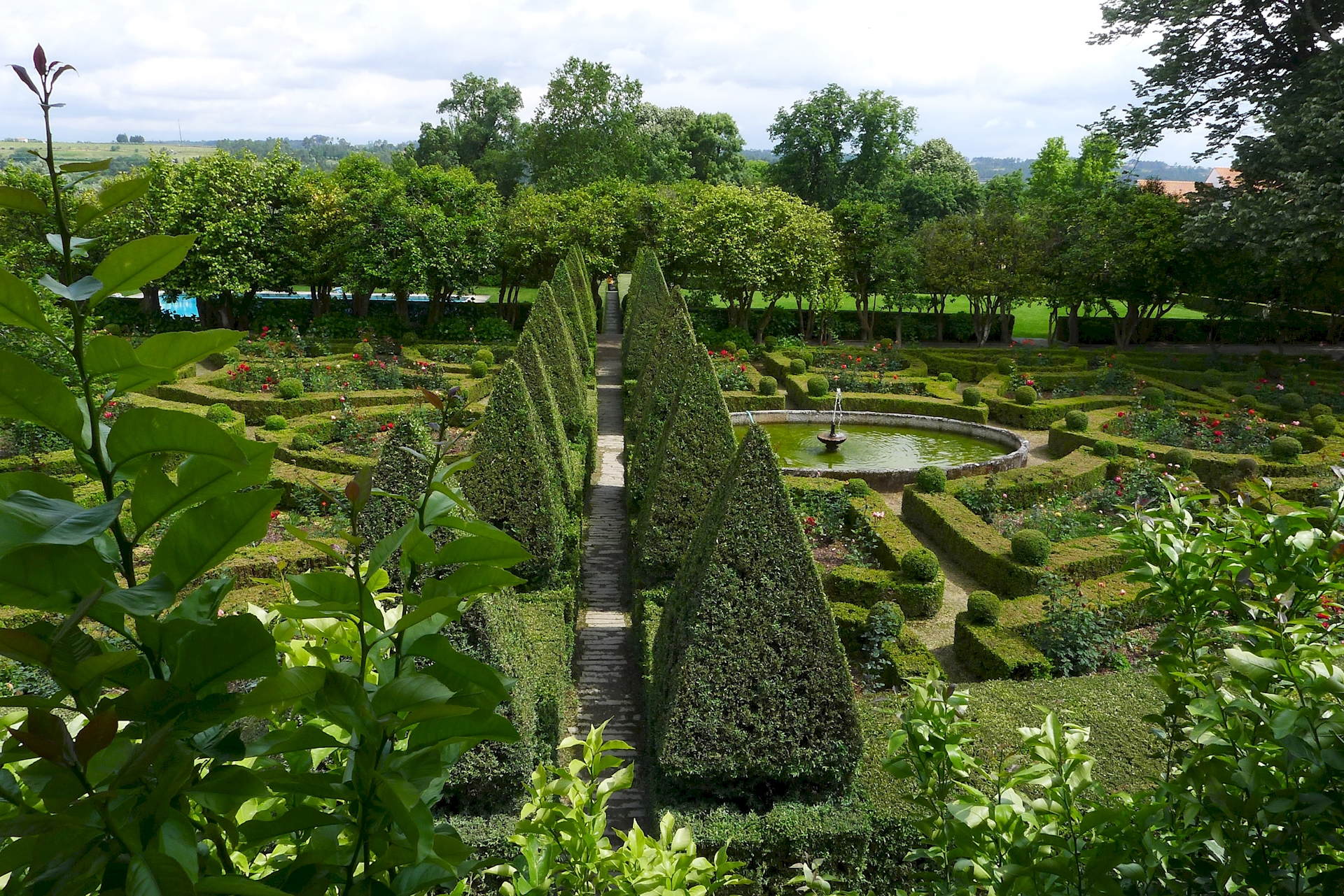 Acções de Capacitação e Sensibilização de Proprietários e Gestores de Jardins Históricos